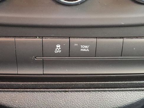 Used 2017 RAM 1500 Express w/ Black Ram 1500 Express Group image 21