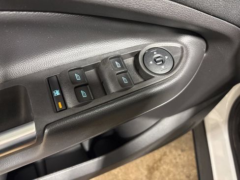 Used 2018 Ford Escape SEL AWD/4WD image 11