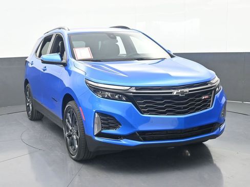 Used 2024 Chevrolet Equinox RS w/ RS Leather Package FWD image 9