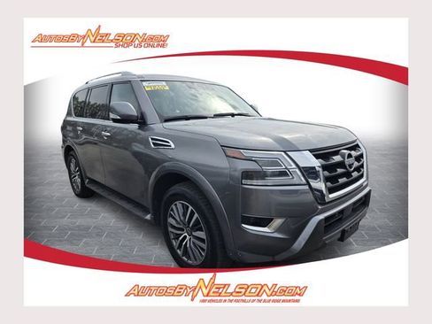 Used 2024 Nissan Armada SL image 1