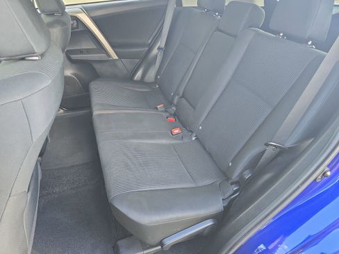 Used 2014 Toyota RAV4 LE image 13