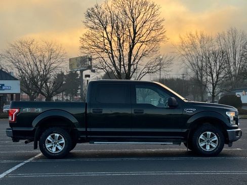 Used 2015 Ford F150 XLT image 7