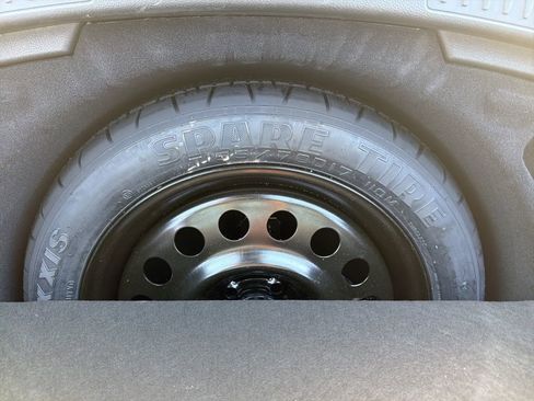 Used 2022 Lincoln Corsair Reserve w/ Luxury Package FWD image 14