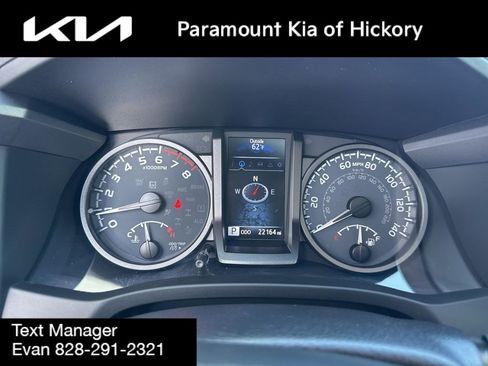 Used 2021 Toyota Tacoma TRD Off-Road image 31