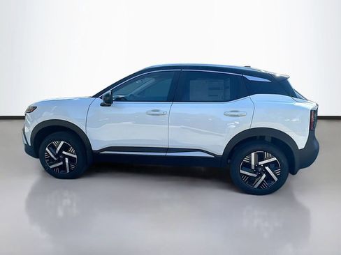 New 2026 Nissan Kicks SV image 5