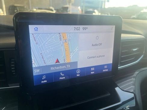 Used 2021 Ford Explorer Limited w/ Equipment Group 301A RWD image 8