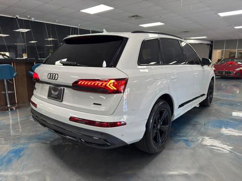 Used 2022 Audi Q7 2.0T Premium w/ Convenience Package AWD/4WD image 24