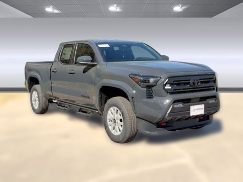 New 2025 Toyota Tacoma SR5 image 6