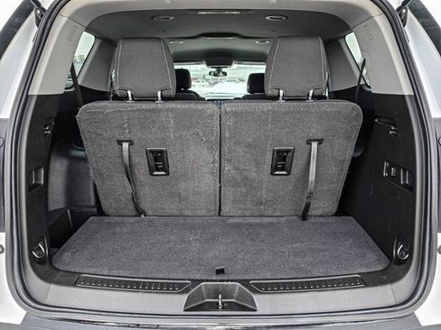 Used 2020 GMC Acadia SLE w/ LPO, Floor Liner Package image 31