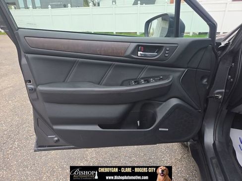 Used 2019 Subaru Outback 2.5i Limited w/ Protection Package #1 AWD/4WD image 23