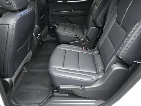 New 2026 GMC Acadia Elevation w/ Black Edition AWD/4WD image 15
