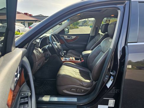 Used 2011 INFINITI FX35 AWD image 29