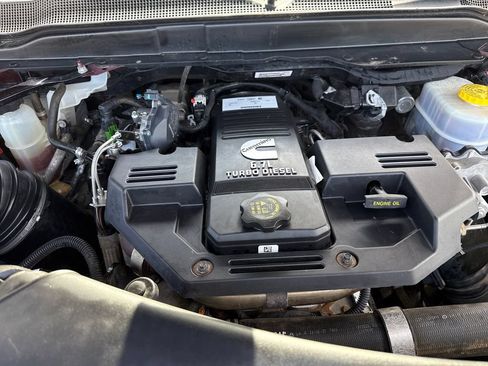Used 2022 RAM 2500 Laramie AWD/4WD image 36