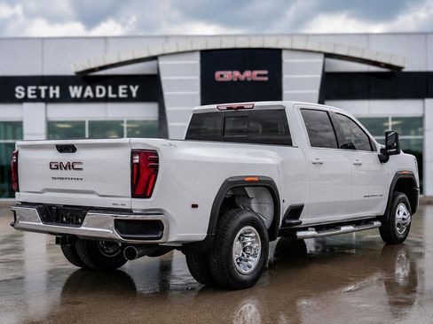 New 2026 GMC Sierra 3500 SLE w/ SLE Value Package AWD/4WD image 7