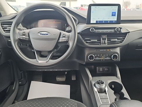 Used 2025 Ford Escape Active AWD/4WD image 13