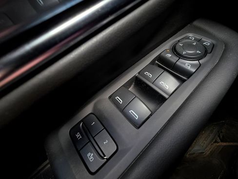 Used 2024 Chevrolet Tahoe RST w/ Luxury Package AWD/4WD image 24