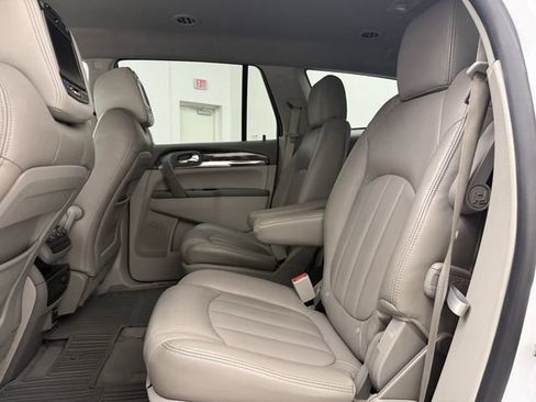 Used 2016 Buick Enclave Convenience image 24