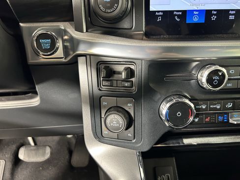 New 2025 Ford F150 Lariat w/ Equipment Group 501A Mid image 26