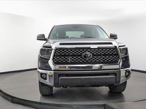 Used 2021 Toyota Tundra SR5 w/ TRD Off-Road Plus Package AWD/4WD image 12