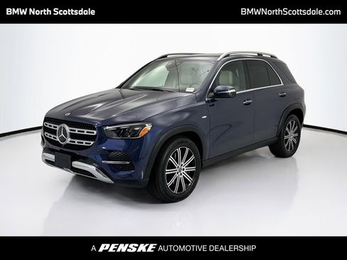 Used 2025 Mercedes-Benz GLE 450e 4MATIC image 1