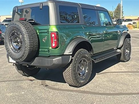 New 2025 Ford Bronco Outer Banks w/ Sasquatch Package image 3