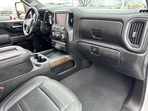Used 2021 GMC Sierra 3500 Denali w/ Denali Ultimate Package image 36