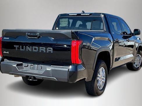 Used 2024 Toyota Tundra SR5 image 6