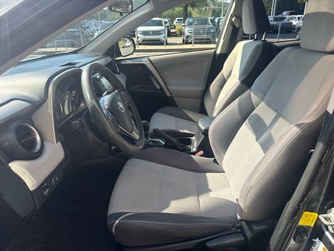 Used 2013 Toyota RAV4 XLE AWD/4WD image 18