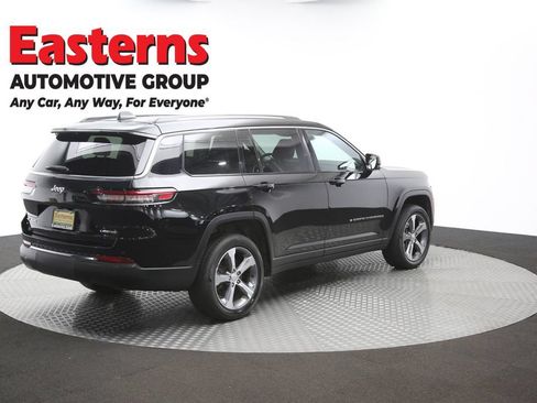 Used 2023 Jeep Grand Cherokee L Limited AWD/4WD image 45