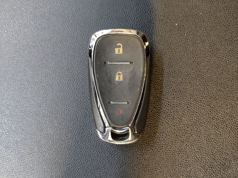 Used 2020 Chevrolet Equinox LT image 32