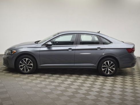 Used 2024 Volkswagen Jetta S image 10