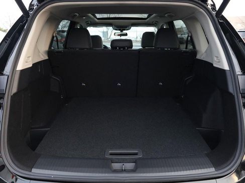 New 2026 Nissan Rogue SV image 7