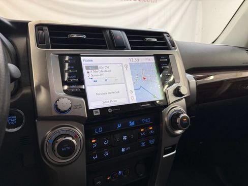 Used 2020 Toyota 4Runner Limited RWD image 13