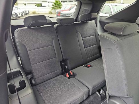 New 2026 Chevrolet Traverse LT image 13