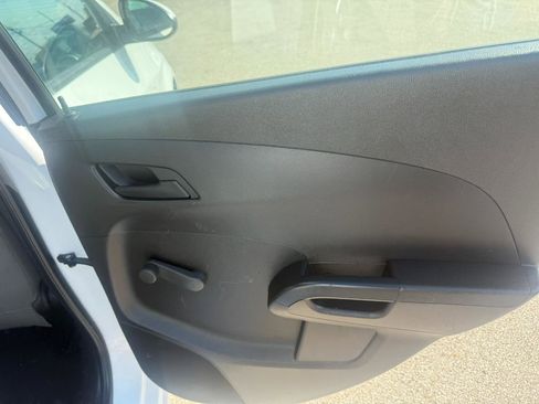Used 2017 Chevrolet Sonic LT FWD image 19