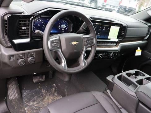 New 2026 Chevrolet Silverado 1500 LT w/ Safety Package image 6