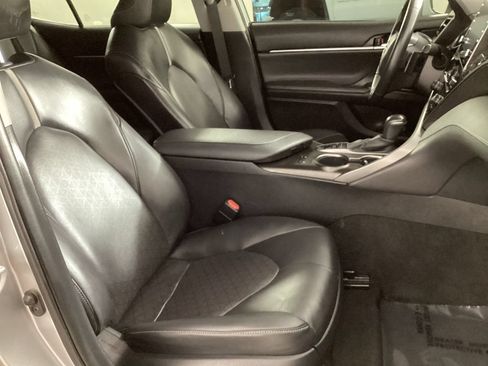 Used 2022 Toyota Camry XSE FWD image 20