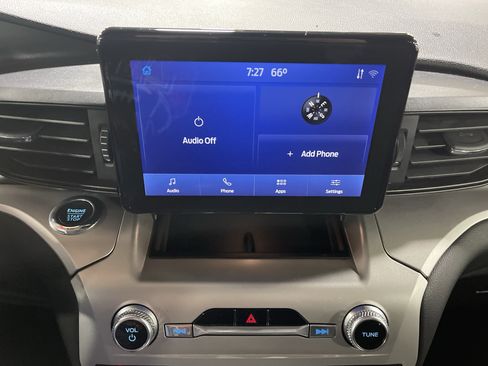 Used 2022 Ford Explorer XLT w/ Class IV Trailer Tow Package image 22