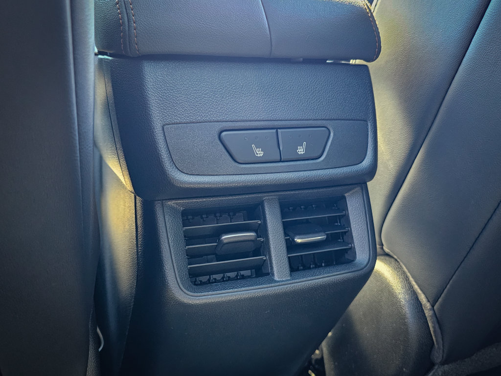New 2027 GMC Terrain AT4 w/ Convenience Package III AWD/4WD image 34