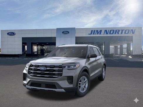 New 2026 Ford Explorer Active RWD image 3
