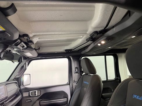 Certified 2025 Jeep Wrangler Unlimited Rubicon 4xe w/ Safety Group AWD/4WD image 22