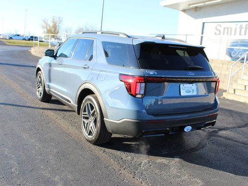 New 2026 Ford Explorer ST-Line w/ ST-Line Street Pack image 3