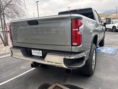 New 2026 Chevrolet Silverado 3500 LTZ w/ LTZ Convenience Package AWD/4WD image 5