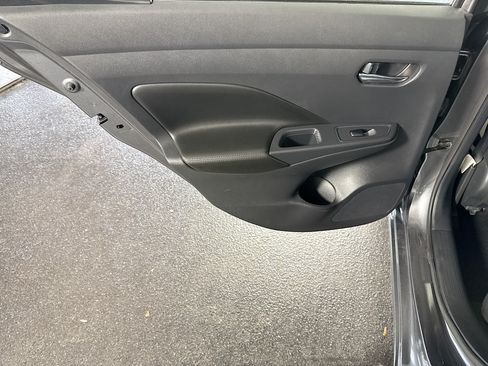 Used 2020 Nissan Versa SV FWD image 26