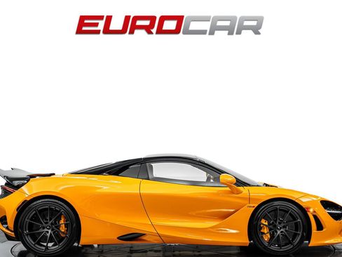 Used 2026 McLaren 750S Spider RWD image 7