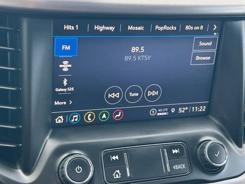 Certified 2023 GMC Acadia AT4 w/ Preferred Package image 16