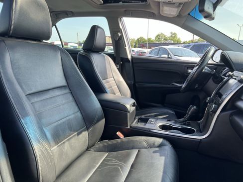 Used 2016 Toyota Camry XLE FWD image 25