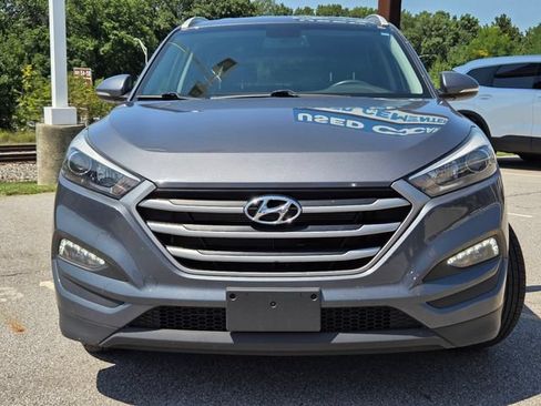Used 2018 Hyundai Tucson SEL Plus AWD/4WD image 5