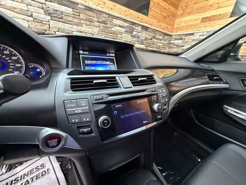 Used 2015 Honda Crosstour EX-L image 18
