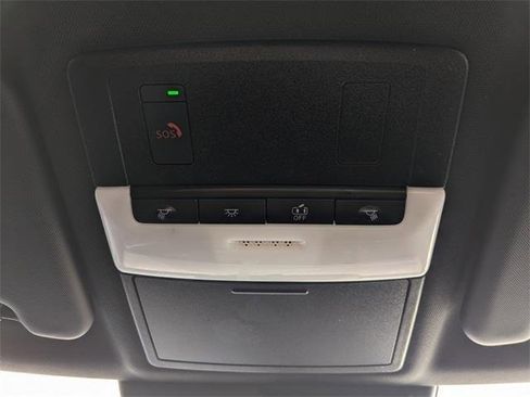 Used 2023 Mitsubishi Outlander SE Black Edition image 23